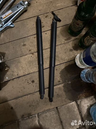 Амортизатор крышки багажника Мерседес гл 164