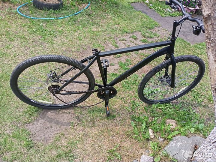 Велосипед Rush Hour 7500 без некоторых запчастей