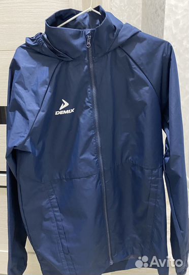 Ветровка demix