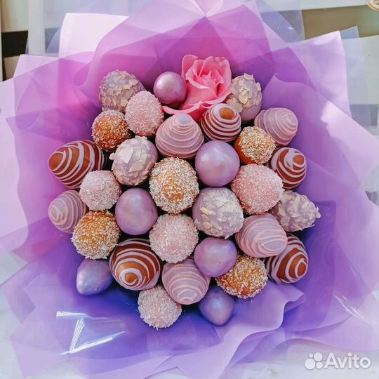 Клубникав шоколаде