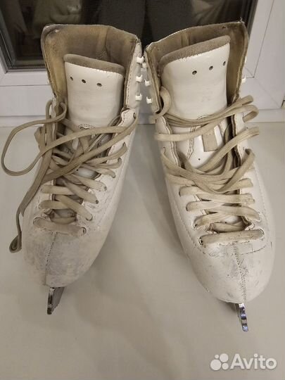 Фигурные коньки risport RF3