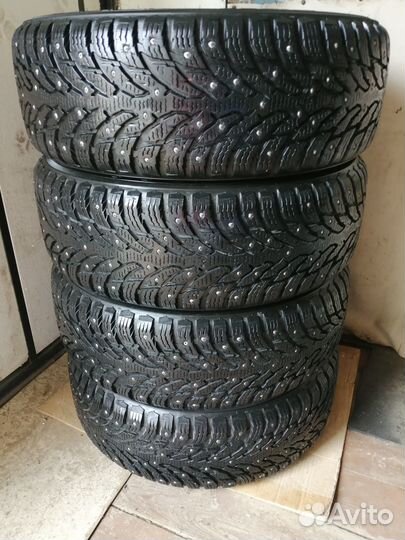 Nokian Tyres Hakkapeliitta 9 SUV 215/65 R16 102T