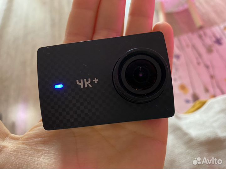 Экшн камера xiaomi yi 4k + Новая