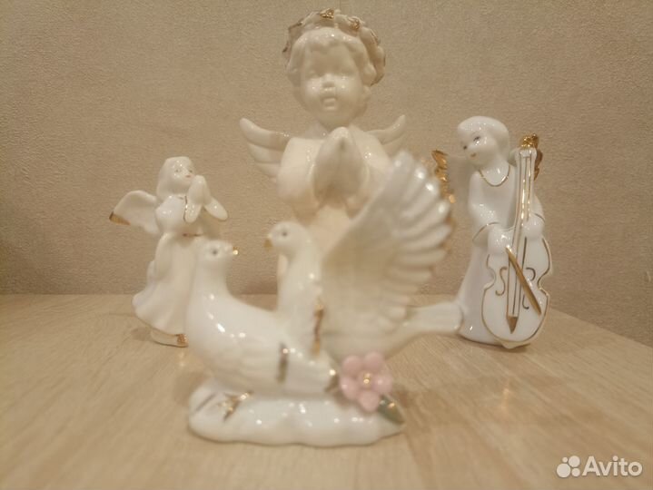Статуэтка ангел фарфор