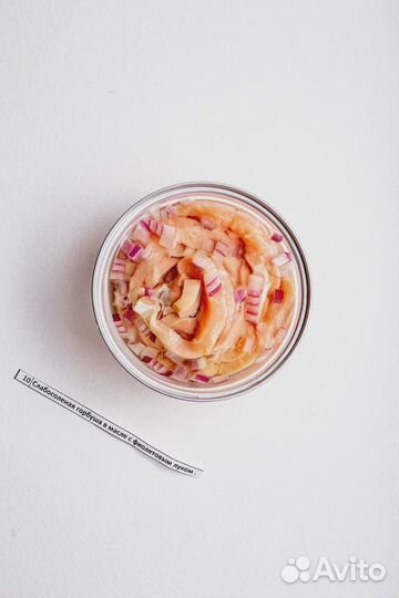 Слабосоленая горбуша в масле