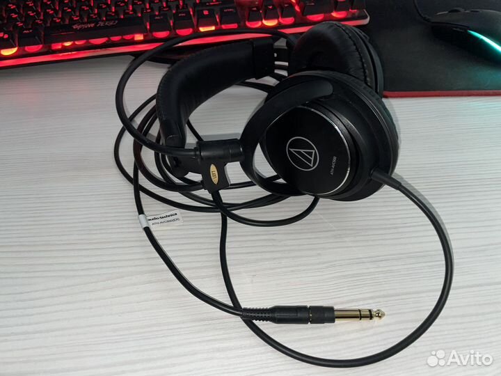 Наушники Audio-technica ATH-AVC500