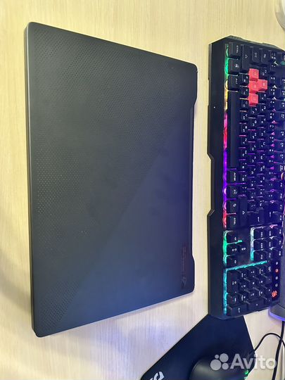 Asus rog zephyrus g14