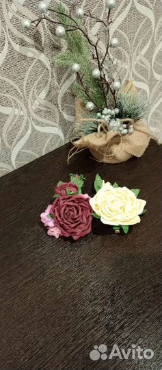 Заколка для волос ручной работы