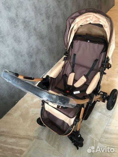 Прогулочная коляска новая