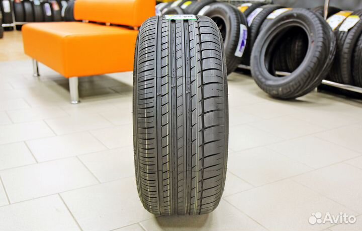 Triangle TH201 205/50 R17 93W