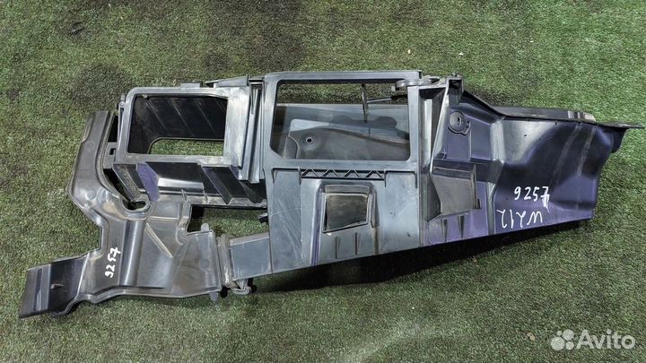 Воздухозаборник W212,W218