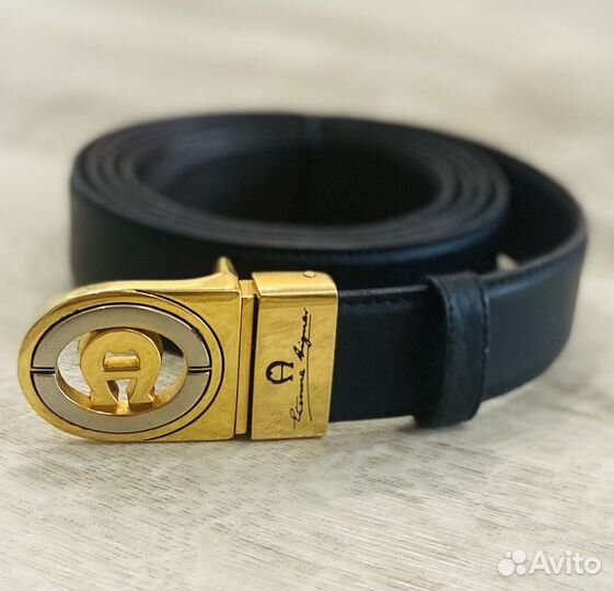 Кожаный ремень Etienne Aigner