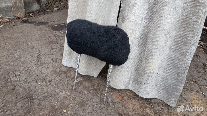 Подголовник