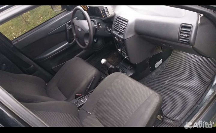 ВАЗ 2112 1.5 МТ, 2002, битый, 185 000 км