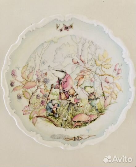 Тарелка декоративная Ветер в Ивах, Англия, 1984