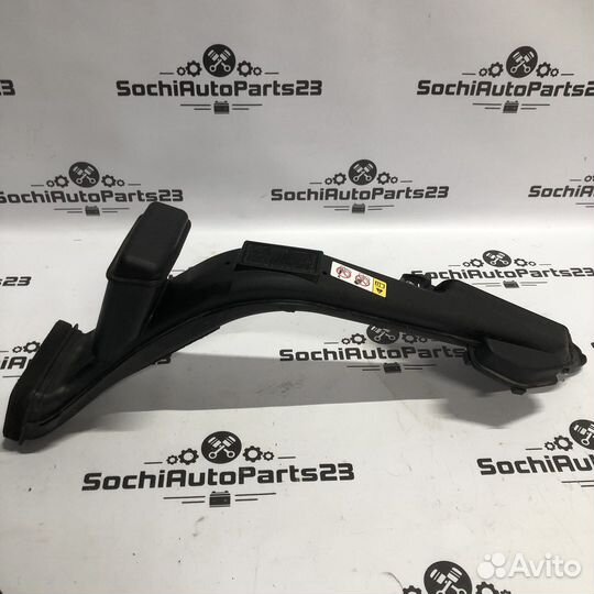 Воздухозаборник Toyota Camry V70 XV 70