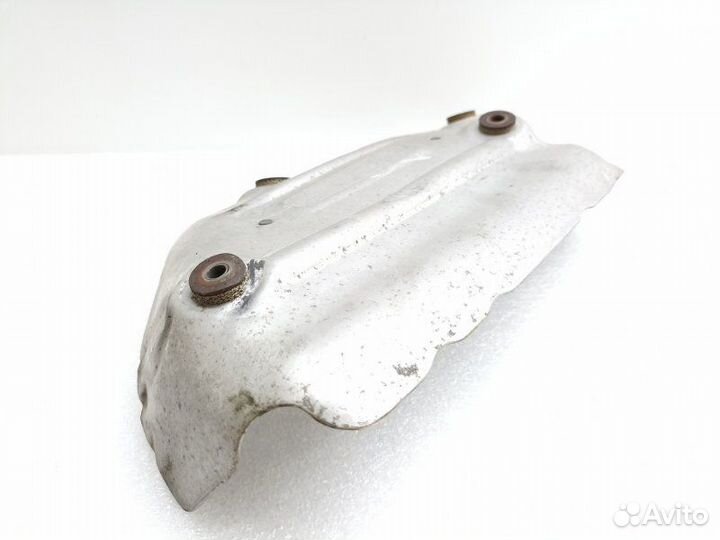 Тепловой экран Infiniti Q50 V37 3.7 2013