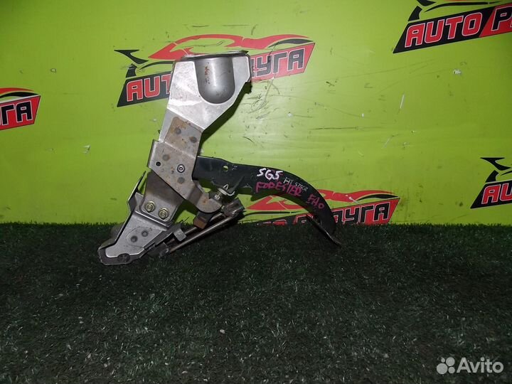 Педаль тормоза subaru SG5, SG6 forester