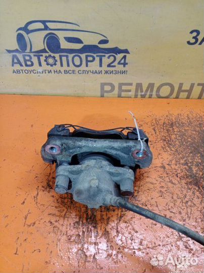 Суппорт передний левый Renault Fluence 1 2009-2018