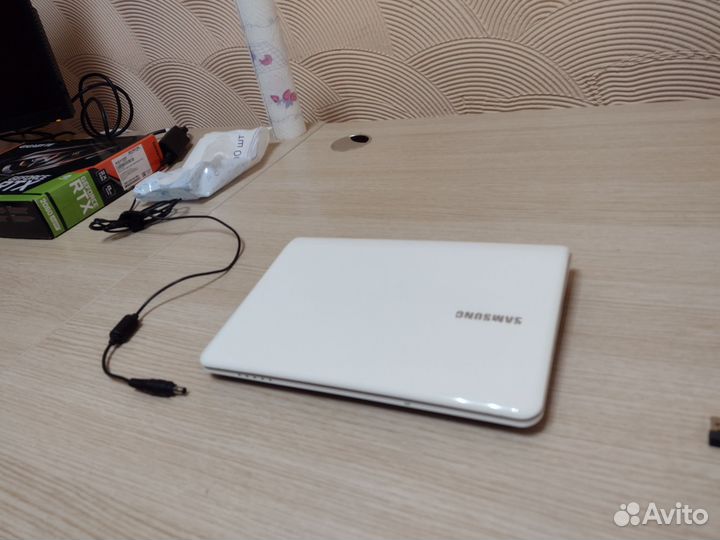 Нетбук samsung nc110