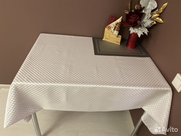 Скатерть новая