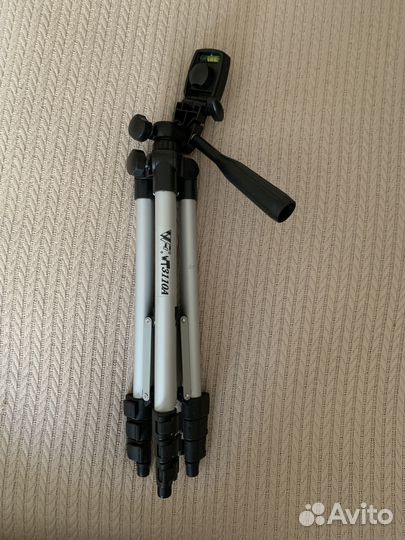 Штатив для фотоаппарата