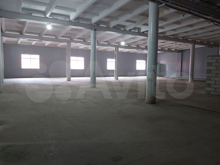 Свободного назначения, 690 м²