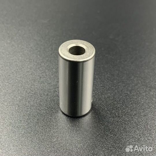 Палец шатунный Yamaha 4-8 (Omax)