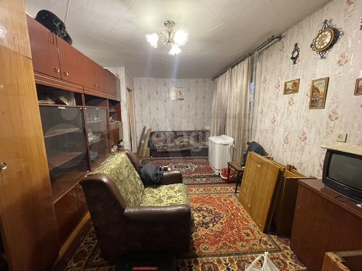 2-к. квартира, 45 м², 1/3 эт.