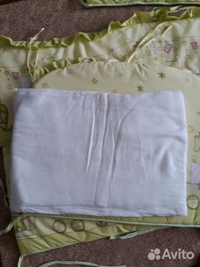 Комплект в детскую кроватку