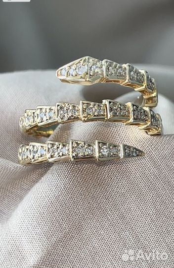 Кольцо с бриллиантами