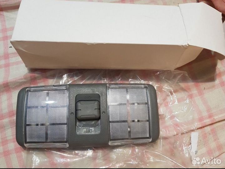 Плафон Фонарь Новый Салона Митсубиси carisma Space