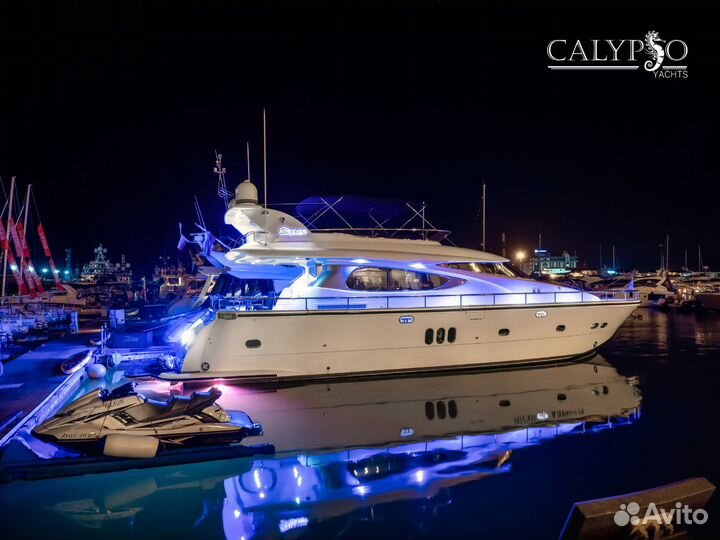 Аренда VIP яхт в Сочи - Моторные двухпалубные яхты