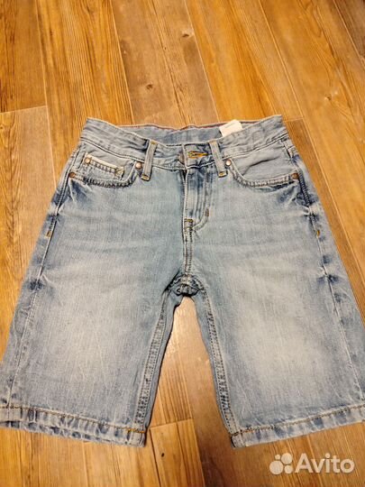 Джинсовые шорты
