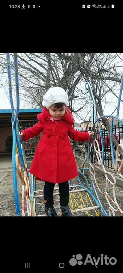 Пальто для девочки 92