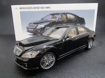 Mercedes benz W221 S63 AMG autoart 1 18