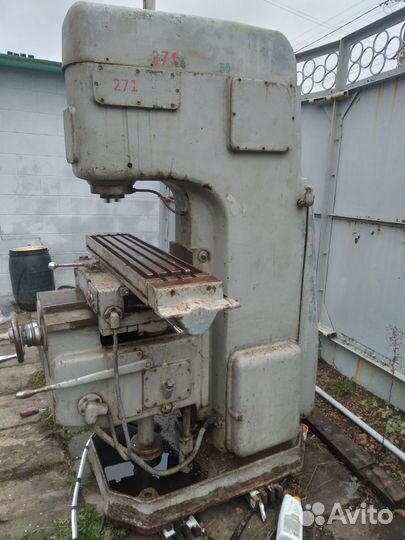 Фрезерный станок