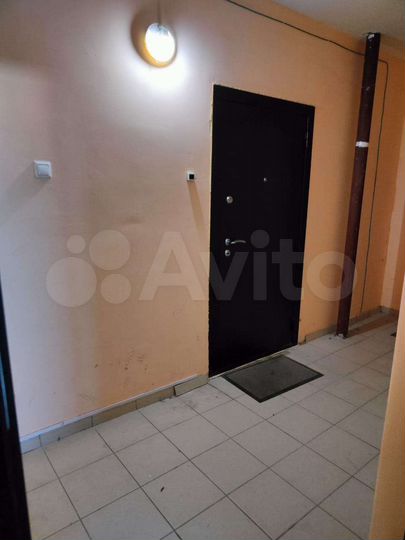 2-к. квартира, 55 м², 2/10 эт.