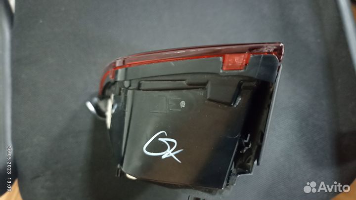 Фонарь задний правый внутренний VW Jetta 6