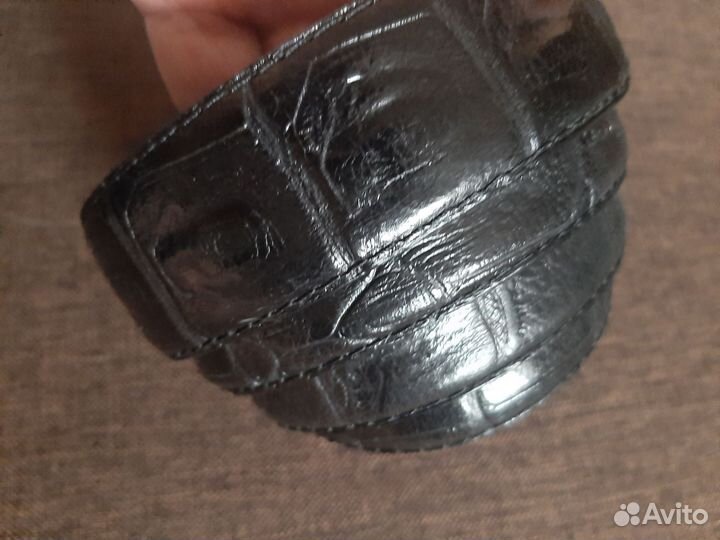 Брючный ремень из крокодилией кожи.италия