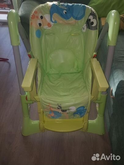 Детский стульчик для кормления