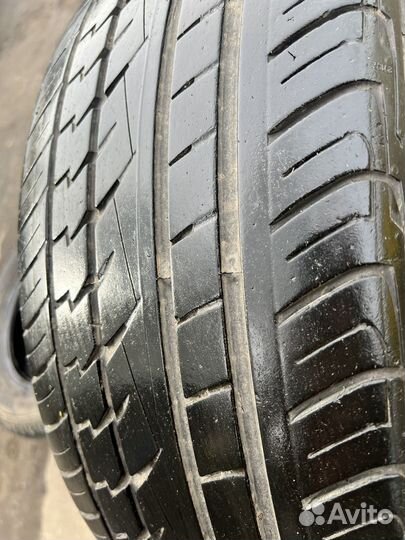 Continental CrossContact UHP 235/55 R20 102W