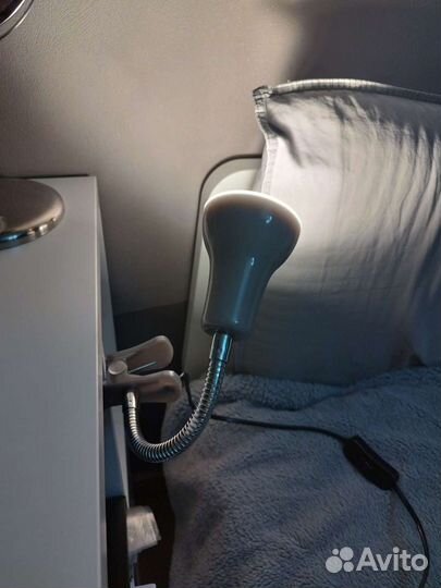 Лампа настольная