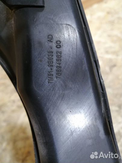 Воздуховод Форд фокус 2 7M519E635AD