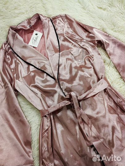 Халат женский атласный р. 48-50