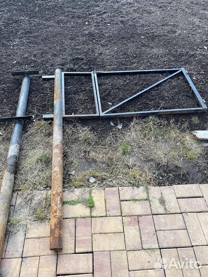Столбы для забора металлические