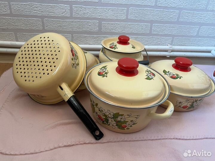 Набор столовой посуды