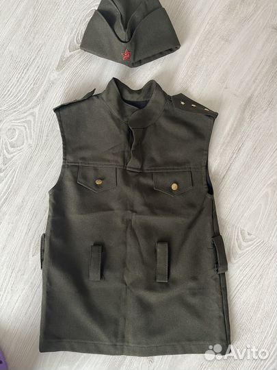 Продам костюм солдата