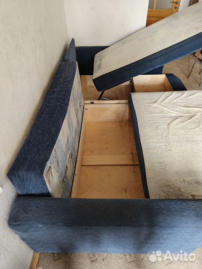 Угловой диван