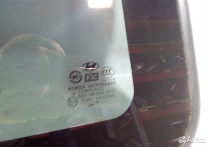 Стекло люка Hyundai Tucson 1 JM 2004-2009